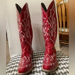 Western style Cowboy boots size 9(40) New Red